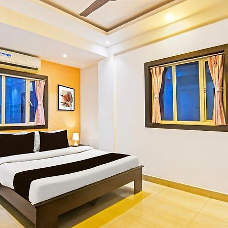 Super Hotel O Baguiati Nager Bazaar Kültér fotó