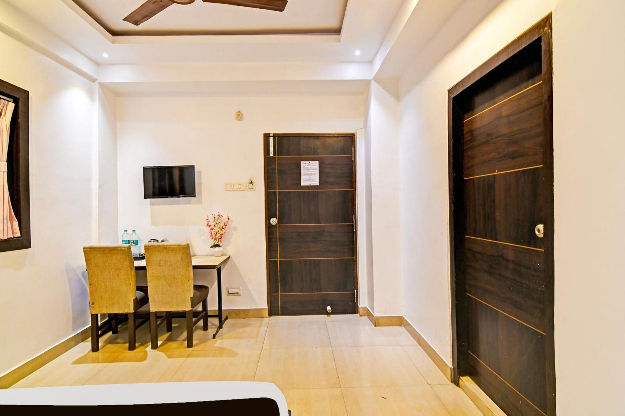 Super Hotel O Baguiati Nager Bazaar Kültér fotó